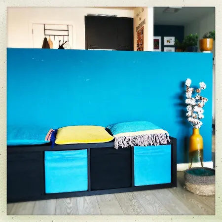 Cozy Two Bedroom Near Centre