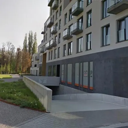 Apartment Cozy Two Bedroom Near Centre