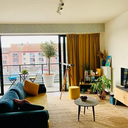 Cozy Two Bedroom Near Centre Ghent