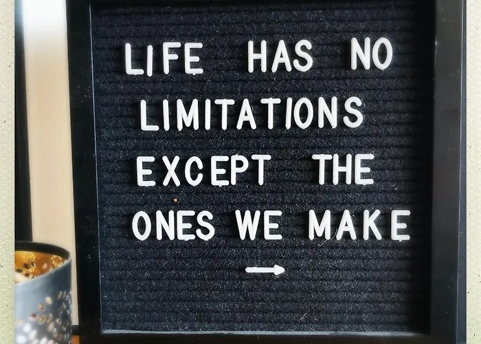 Апартаменты Cozy Two Bedroom Near Centre Гент