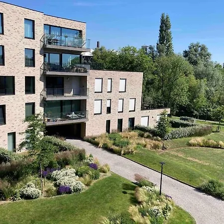 Cozy Two Bedroom Near Centre Ghent