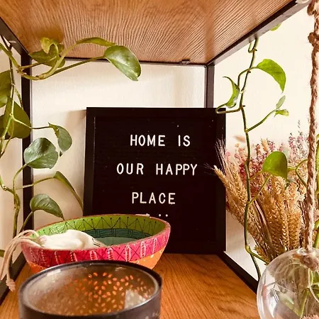 Cozy Two Bedroom Near Centre Apartment Ghent